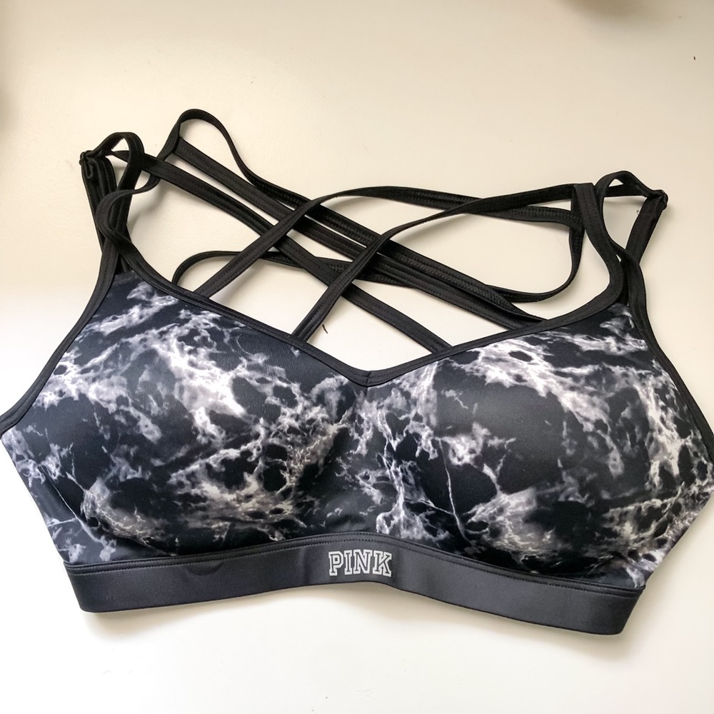 Victoria’s Secret PINK Sports Bra